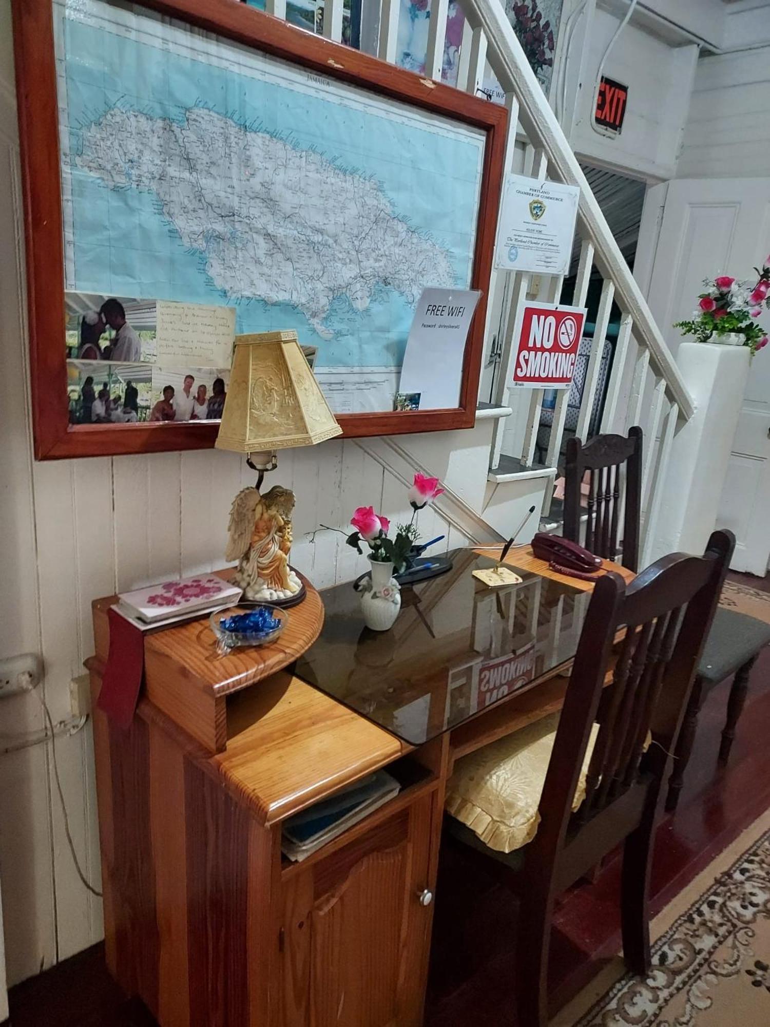 Holiday Home - Guest House Port Antonio Exterior foto