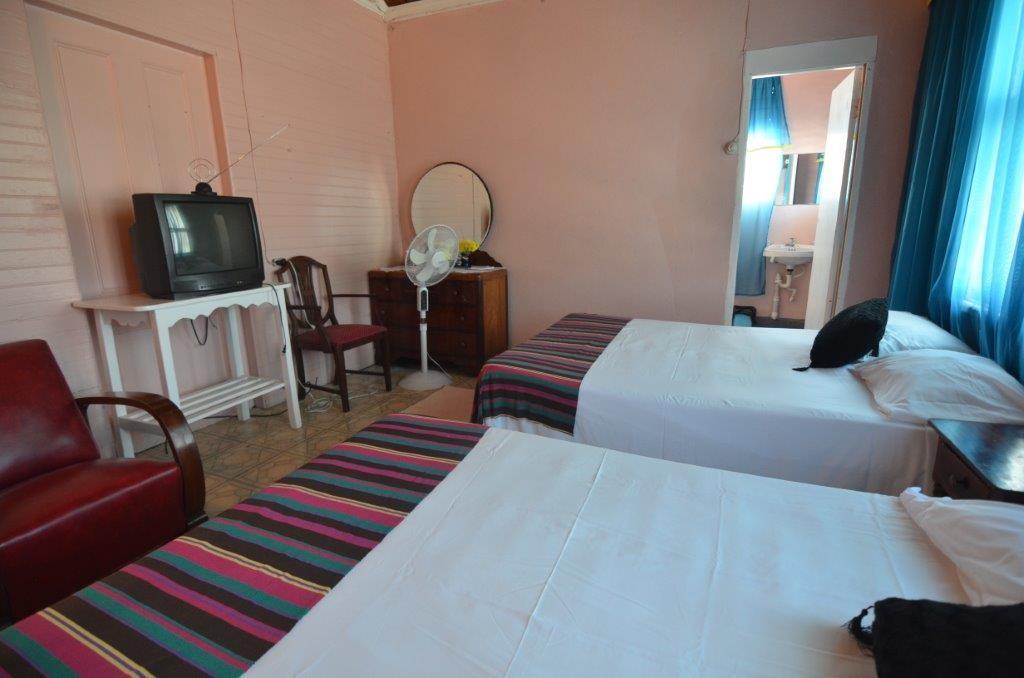 Holiday Home - Guest House Port Antonio Exterior foto