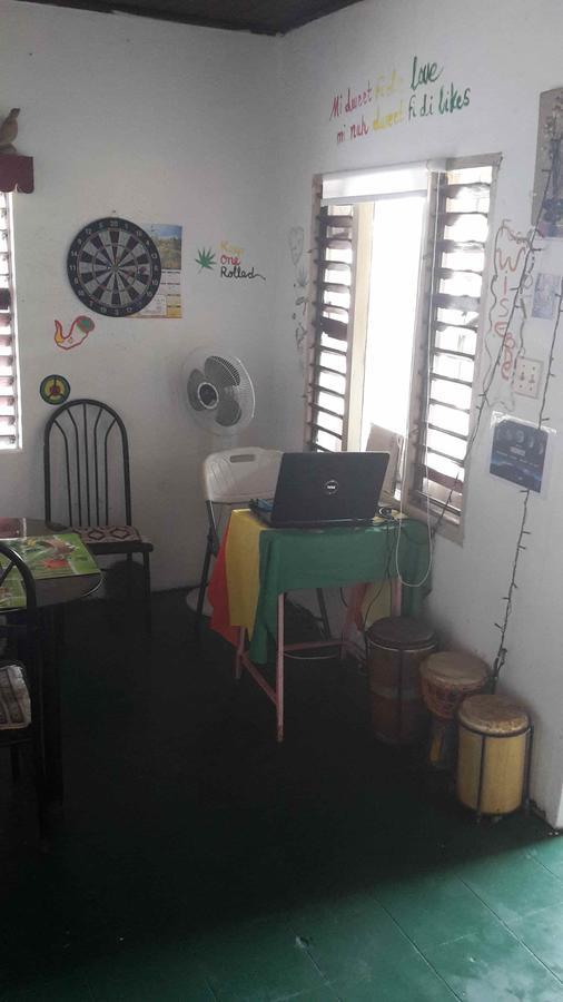 Holiday Home - Guest House Port Antonio Exterior foto